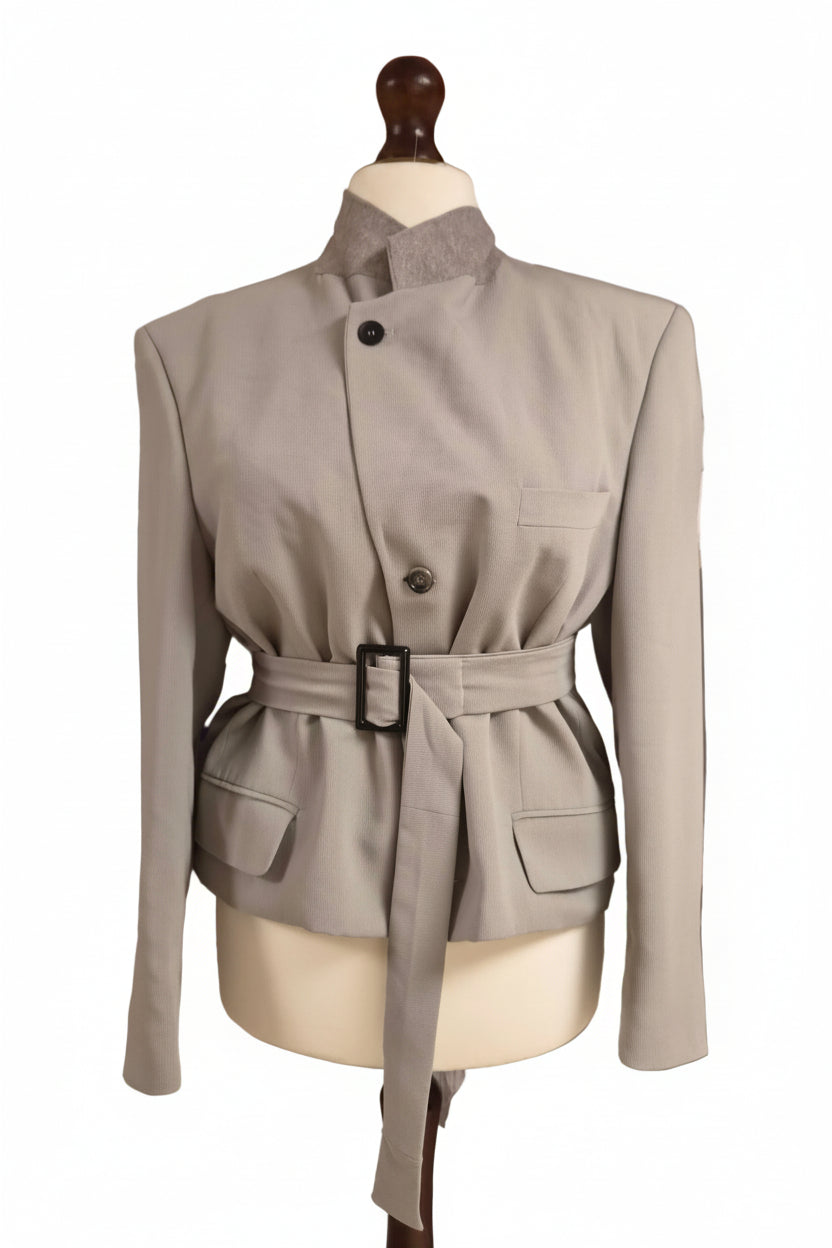 Cropped blazer