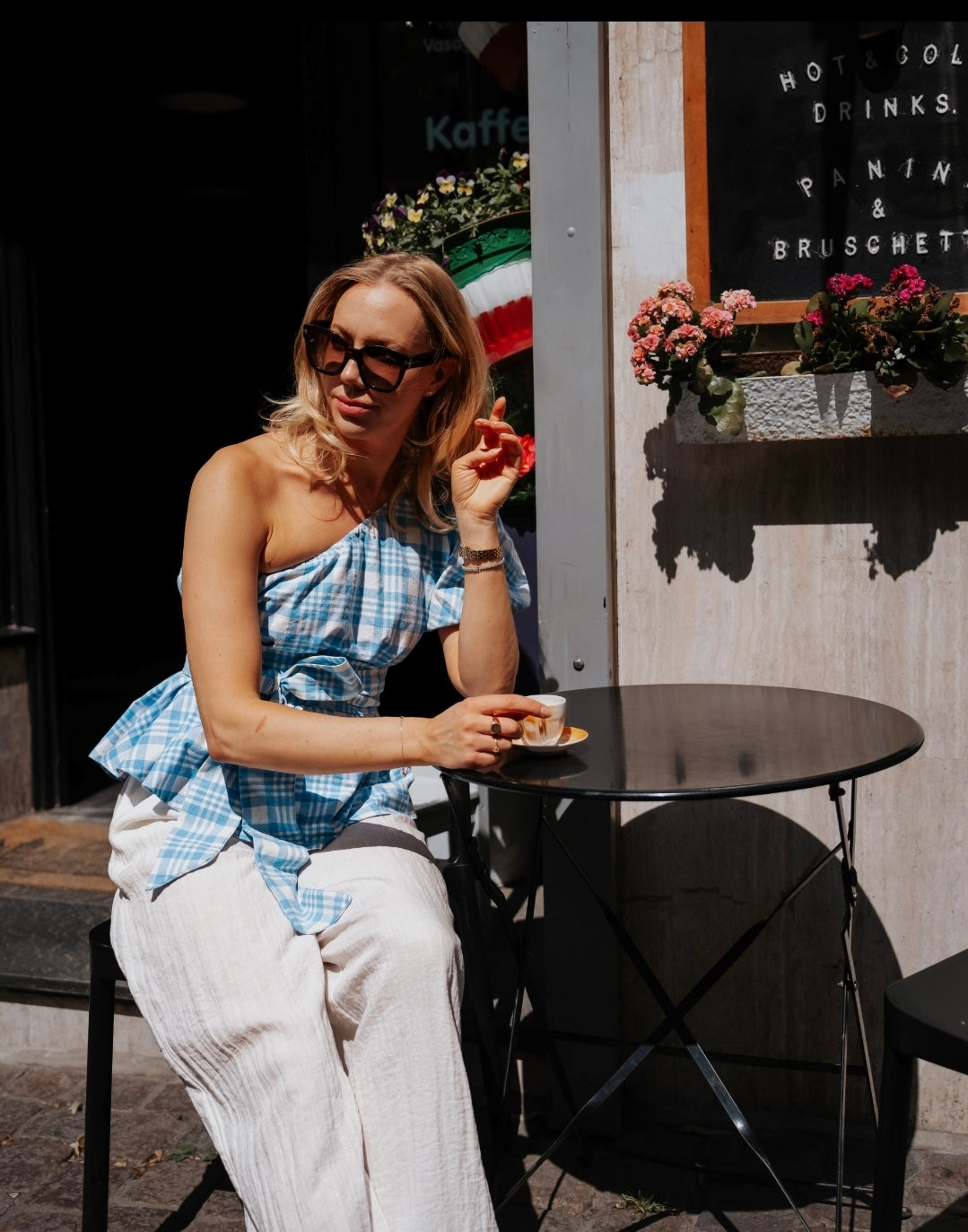 Elsa one shoulder top