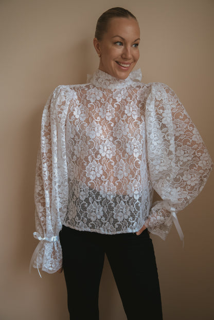 Ingrid lace blouse