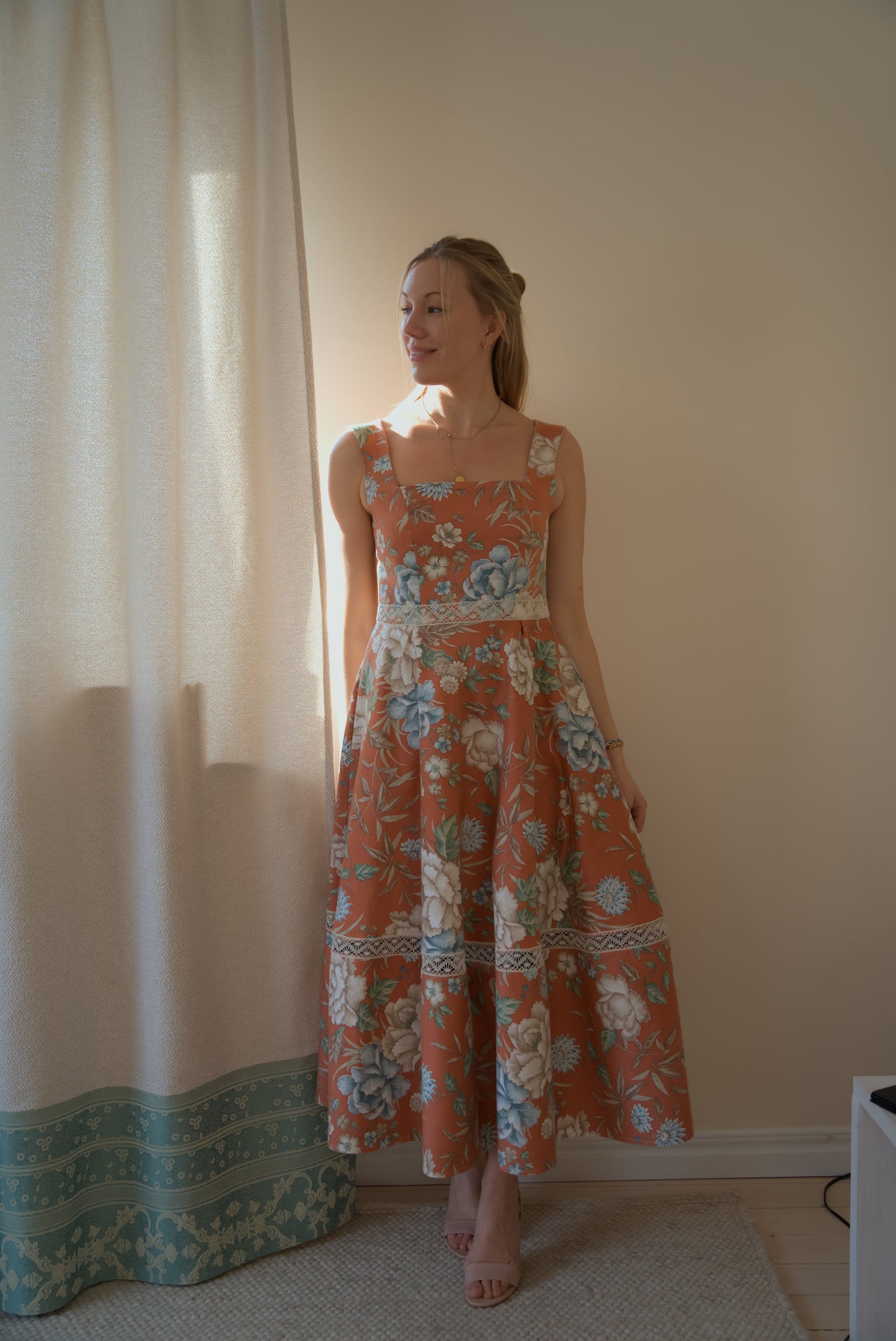 Julia midi dress