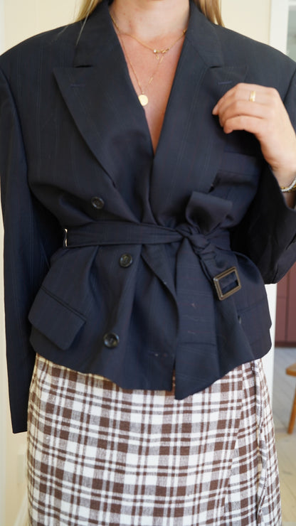Cropped blazer